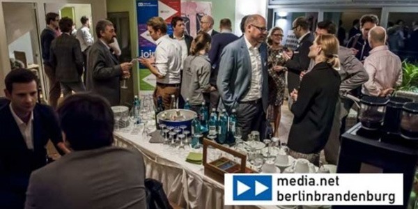 FluxPort takes on 10 Investor's Dinner Medianet Berlin Brandenburg part 